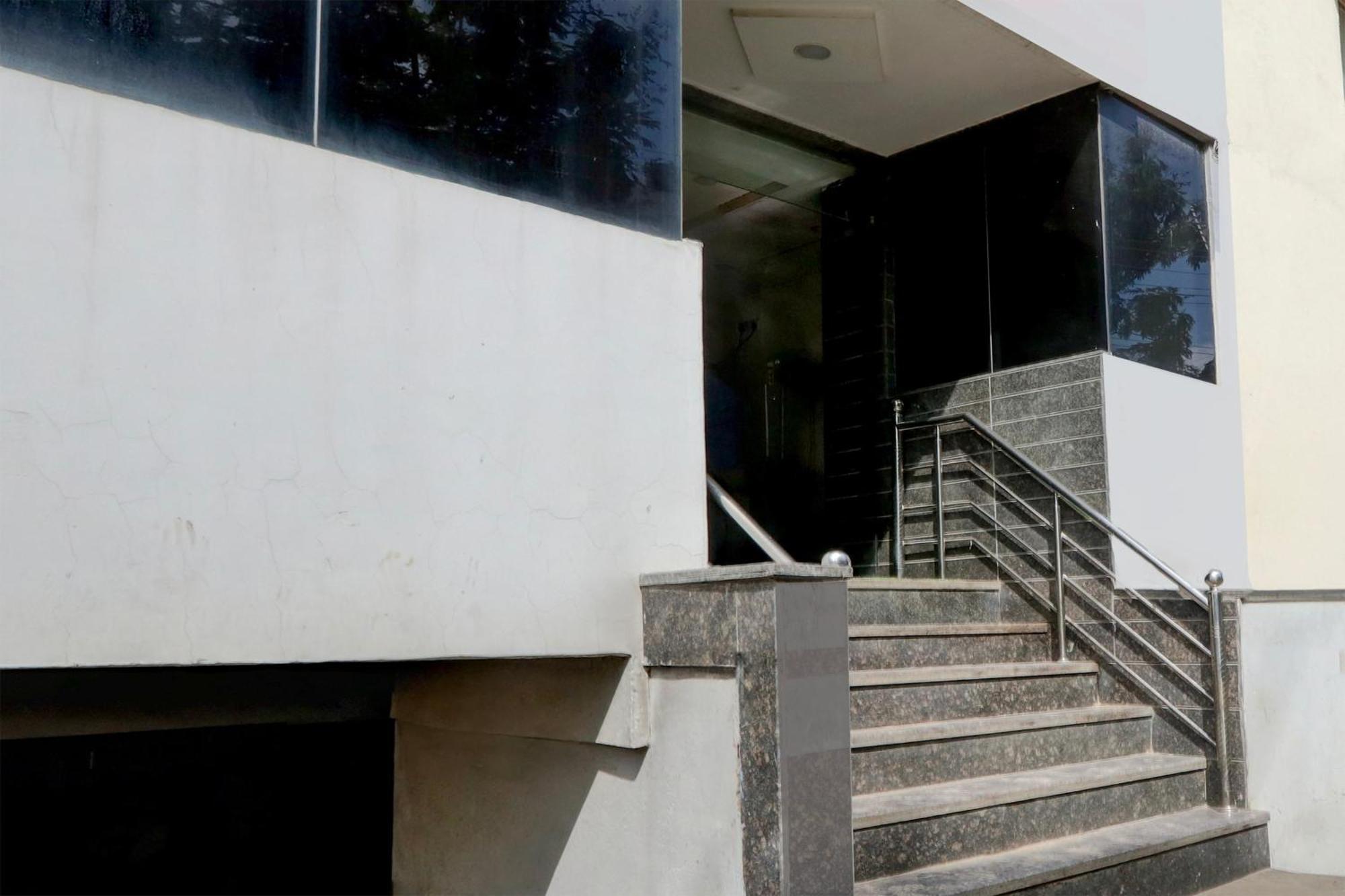 Super Hotel O Boduppal Upal Exterior foto